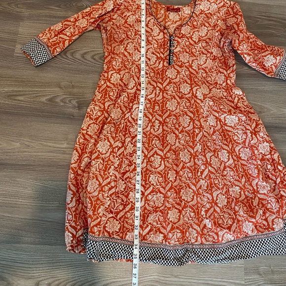 Saachi 3/4 Sleeve Burnt Orange Floral Indian Boho Dress Women’s size Large - Picture 8 of 9
